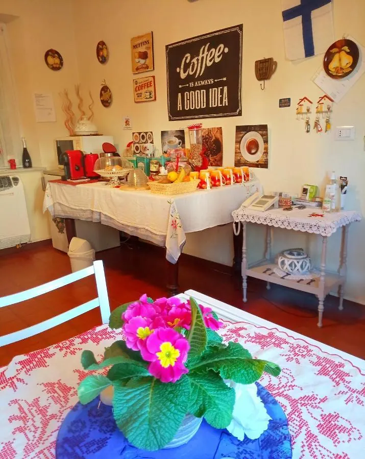 Bed and Breakfast Felix House à Codevilla