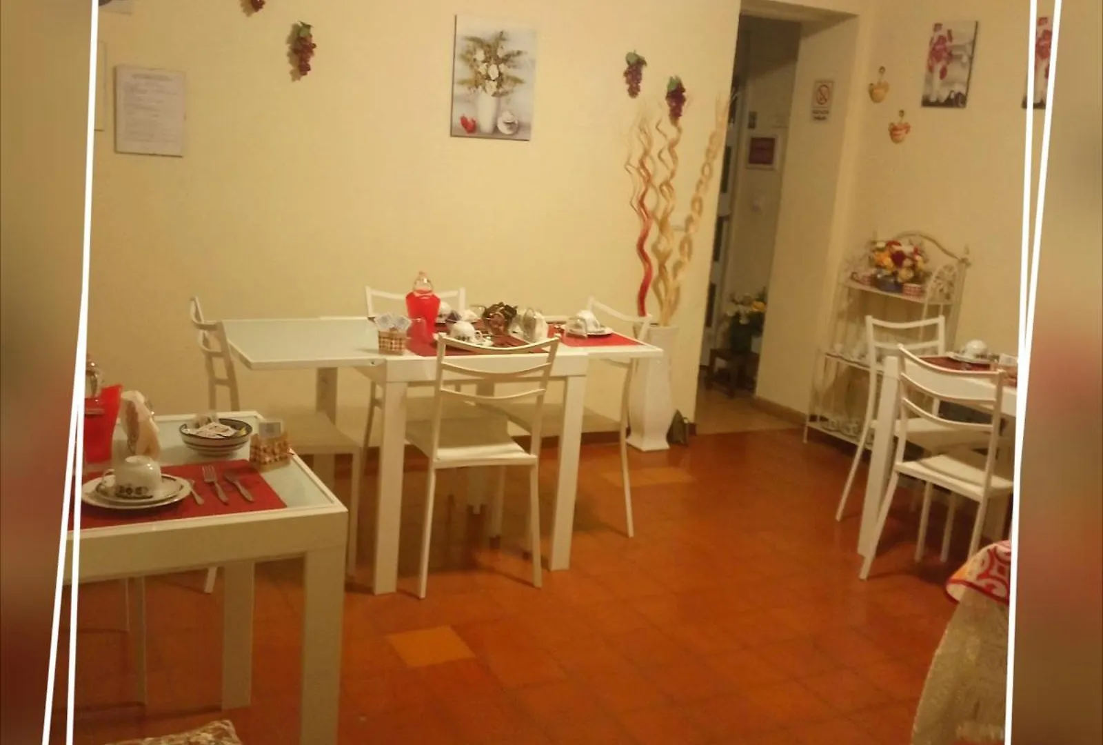Couette-café Bed and Breakfast Felix House à Codevilla Italie