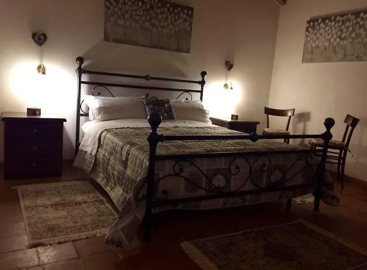 Couette-café Bed and Breakfast Felix House à Codevilla Italie