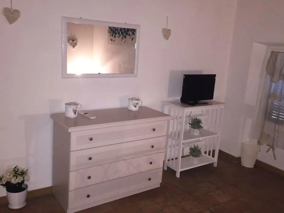 Felix House Bed & Breakfast Codevilla 0*,  Italy