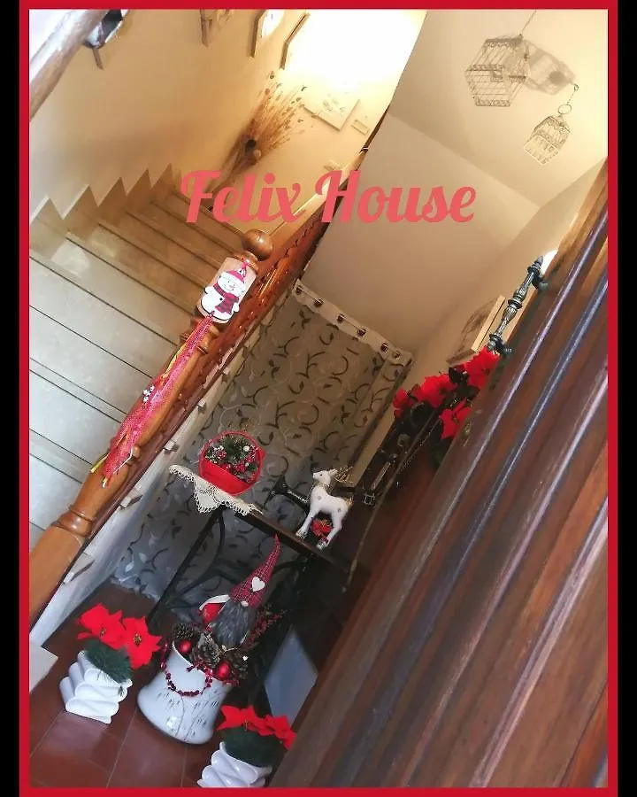 Felix House Bed & Breakfast Codevilla 0*,