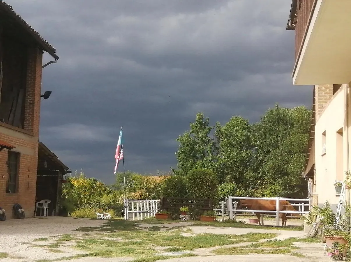 Felix House Bed & Breakfast Codevilla